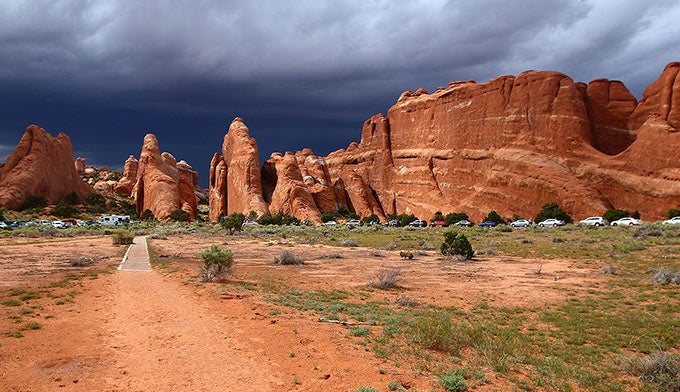 Arches-Devils-Garden-Trailhead_WikiSanjayAcharya_680 Devil's Garden trailhead in Arches National Park