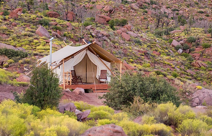 UnderCanvas-TNP-ZUC-Camp_courtesy_700 Glamping near Zion National Park with Under Canvas