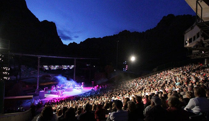 Tuacahn-Amph-night-concert_courtesy_680 Tuacahn Amphitheatre night concert in Utah near Zion